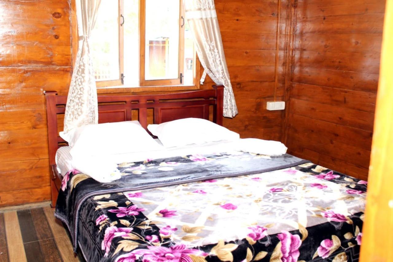 Vicky Wood House Villa Ooty Eksteriør billede